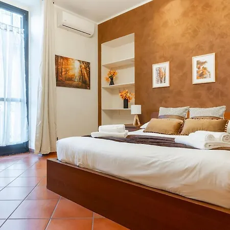 -porta Nuova-alpitour- X5 With A-c And Wi-fi Apartment *