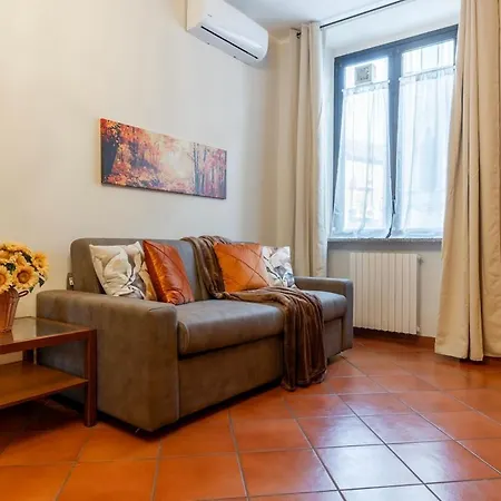 Apartment -porta Nuova-alpitour- X5 With A-c And Wi-fi *