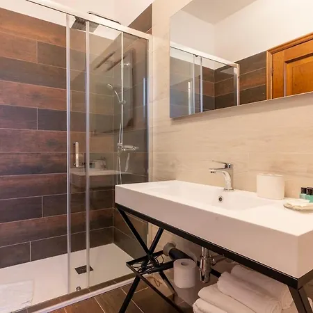 -porta Nuova-alpitour- X5 With A-c And Wi-fi Appartement