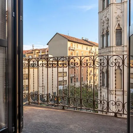 -porta Nuova-alpitour- X5 With A-c And Wi-fi *