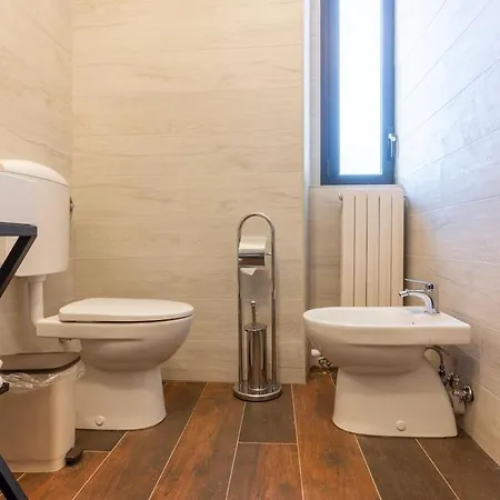 -porta Nuova-alpitour- X5 With A-c And Wi-fi Daire *