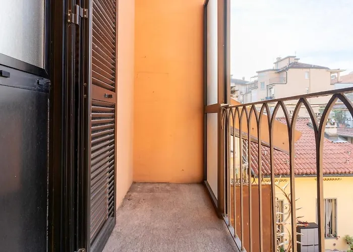 Apartament -porta Nuova-alpitour- X5 With A-c And Wi-fi Turyn